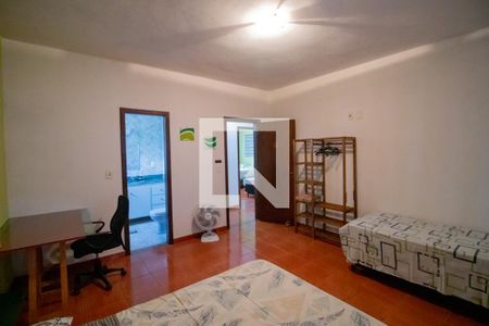 Casa para alugar com 200m², 4 quartos e 2 vagas Casa para alugar com 200m², 4 quartos e 2 vagasQuarto Suíte 1