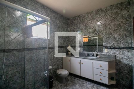 Casa para alugar com 200m², 4 quartos e 2 vagas Casa para alugar com 200m², 4 quartos e 2 vagasBanheiro da Suíte