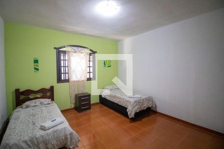 Casa para alugar com 200m², 4 quartos e 2 vagas Casa para alugar com 200m², 4 quartos e 2 vagasQuarto 1