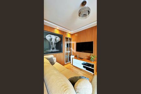 Apartamento à venda com 47m², 2 quartos e 1 vaga Apartamento à venda com 47m², 2 quartos e 1 vagaSala