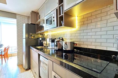 Apartamento à venda com 47m², 2 quartos e 1 vaga Apartamento à venda com 47m², 2 quartos e 1 vagaCozinha