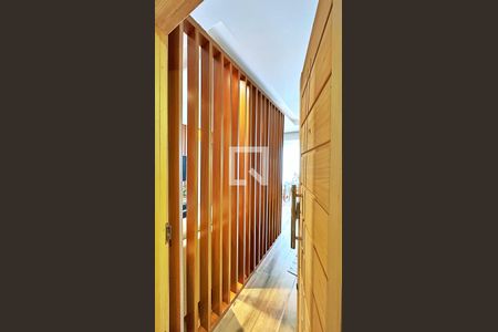 Apartamento à venda com 47m², 2 quartos e 1 vaga Apartamento à venda com 47m², 2 quartos e 1 vagaEntrada