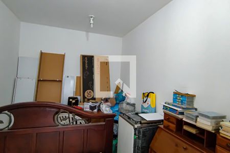 Casa à venda com 220m², 6 quartos e 2 vagas Casa à venda com 220m², 6 quartos e 2 vagasquarto 5