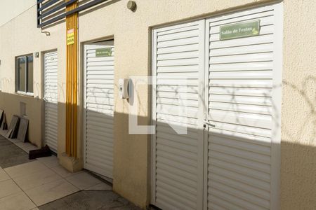 Apartamento à venda com 49m², 2 quartos e 1 vaga Apartamento à venda com 49m², 2 quartos e 1 vagaÁrea Comum