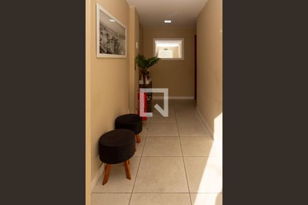 Apartamento à venda com 49m², 2 quartos e 1 vaga Apartamento à venda com 49m², 2 quartos e 1 vagaÁrea Comum - Hall de Entara