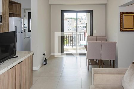 Sala de apartamento para alugar com 2 quartos, 72m² em Saco dos Limões, Florianópolis