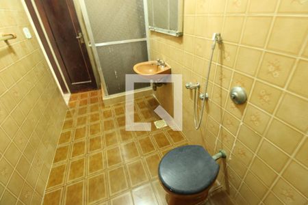 Apartamento para alugar com 73m², 2 quartos e sem vagaBanheiro