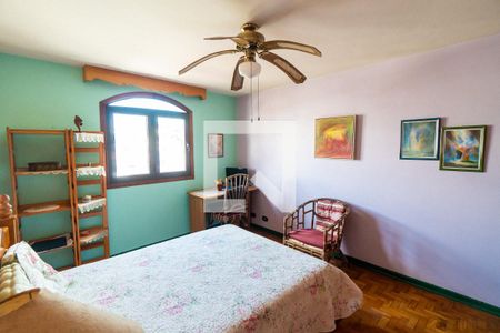 Casa à venda com 190m², 2 quartos e 2 vagas Casa à venda com 190m², 2 quartos e 2 vagasQuarto