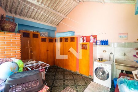 Casa à venda com 190m², 2 quartos e 2 vagas Casa à venda com 190m², 2 quartos e 2 vagasÁrea de Serviço