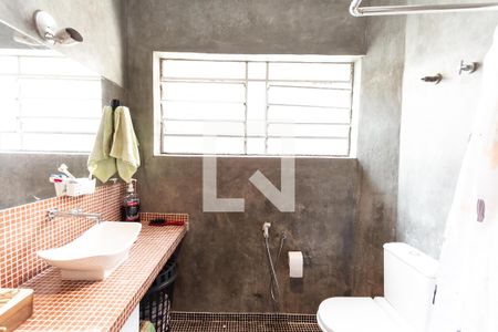 Casa à venda com 449m², 3 quartos e 1 vagaBanheiro social 