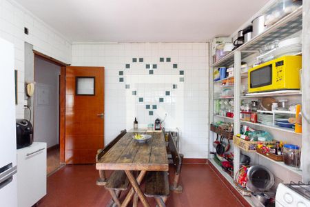 Casa à venda com 449m², 3 quartos e 1 vagaCozinha 