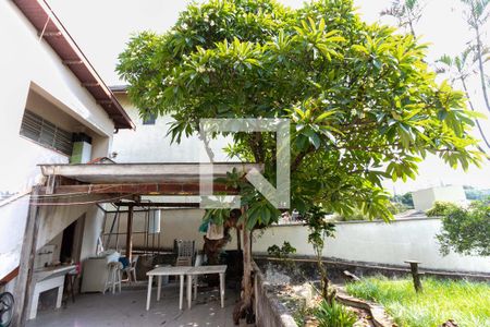 Casa à venda com 449m², 3 quartos e 1 vagaÁrea comum 