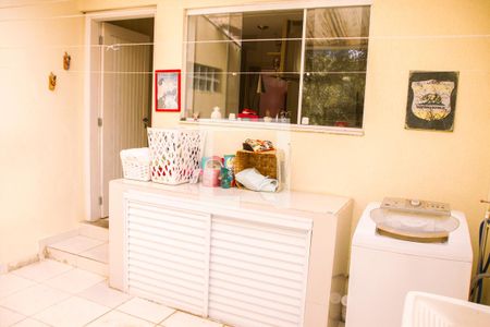 Casa à venda com 200m², 3 quartos e 1 vagaÁrea de Serviço