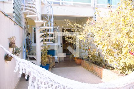 Casa à venda com 200m², 3 quartos e 1 vagaGaragem