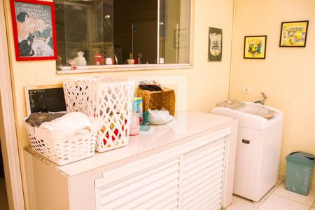 Casa à venda com 200m², 3 quartos e 1 vagaÁrea de Serviço