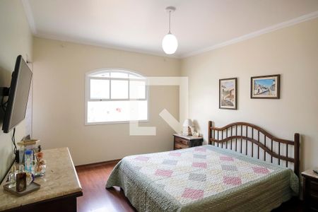 Casa à venda com 400m², 5 quartos e 6 vagasSuíte 2