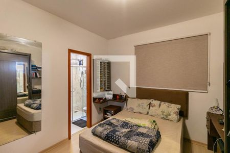 Apartamento à venda com 120m², 2 quartos e 2 vagas Apartamento à venda com 120m², 2 quartos e 2 vagasQuarto Suíte