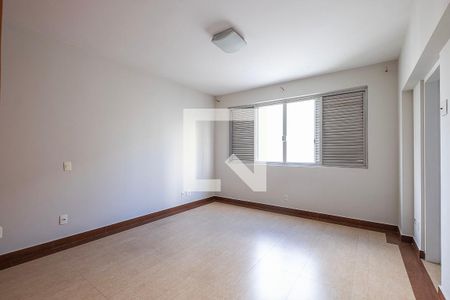 Apartamento à venda com 198m², 4 quartos e 2 vagasSuíte 2