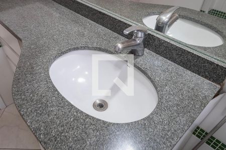 Apartamento à venda com 198m², 4 quartos e 2 vagasBanheiro