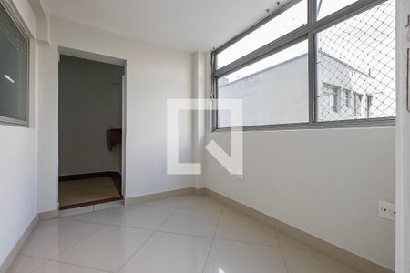 Apartamento à venda com 198m², 4 quartos e 2 vagasQuarto de serviço