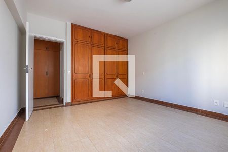 Apartamento à venda com 198m², 4 quartos e 2 vagasSuíte 2