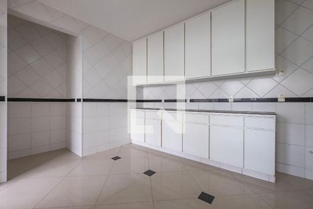 Apartamento à venda com 198m², 4 quartos e 2 vagasCozinha