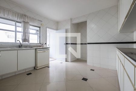 Apartamento à venda com 198m², 4 quartos e 2 vagasCozinha