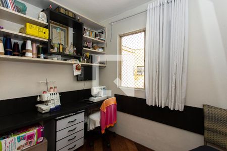 Apartamento à venda com 68m², 3 quartos e 2 vagasQuarto 3