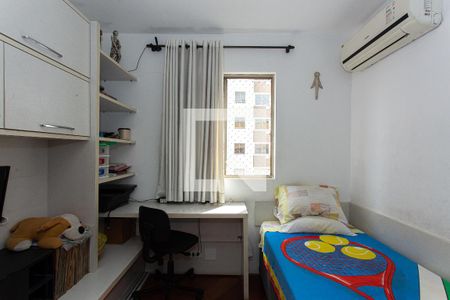 Apartamento à venda com 68m², 3 quartos e 2 vagasQuarto 2