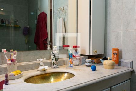 Apartamento à venda com 68m², 3 quartos e 2 vagasBanheiro