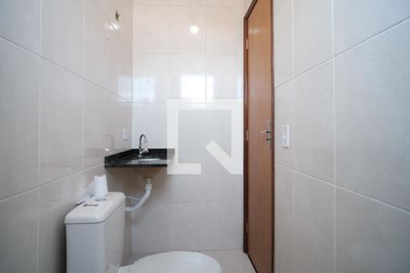 Casa de condomínio à venda com 121m², 2 quartos e 1 vaga Casa de condomínio à venda com 121m², 2 quartos e 1 vagaBanheiro do Quarto 2