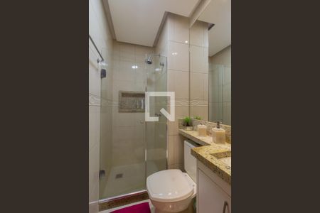 Apartamento à venda com 93m², 3 quartos e 2 vagas Apartamento à venda com 93m², 3 quartos e 2 vagasBanheiro 2