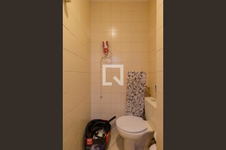 Apartamento à venda com 93m², 3 quartos e 2 vagas Apartamento à venda com 93m², 3 quartos e 2 vagasBanheiro de serviço