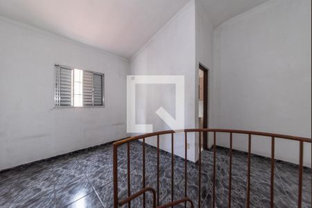 Casa à venda com 168m², 3 quartos e 2 vagas Casa à venda com 168m², 3 quartos e 2 vagasEscritório