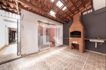 Casa à venda com 168m², 3 quartos e 2 vagas Casa à venda com 168m², 3 quartos e 2 vagasÁrea Gourmet