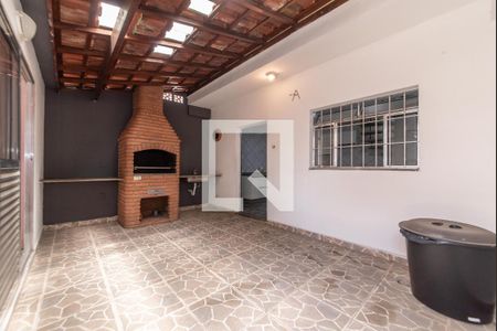 Casa à venda com 168m², 3 quartos e 2 vagas Casa à venda com 168m², 3 quartos e 2 vagasÁrea Gourmet