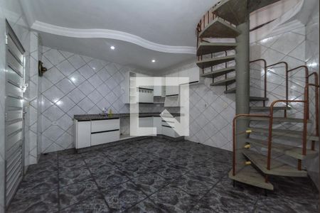 Casa à venda com 168m², 3 quartos e 2 vagas Casa à venda com 168m², 3 quartos e 2 vagasCozinha