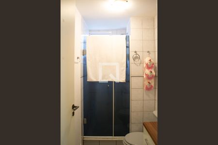 Apartamento à venda com 64m², 3 quartos e 1 vaga Apartamento à venda com 64m², 3 quartos e 1 vagaBanheiro