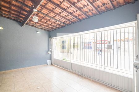 Casa à venda com 174m², 4 quartos e 6 vagasGaragem