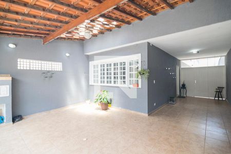 Casa à venda com 174m², 4 quartos e 6 vagasGaragem