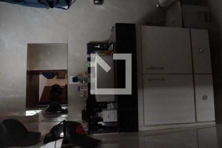 Casa à venda com 257m², 5 quartos e 5 vagasbanheiro da suite