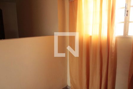 Casa à venda com 257m², 5 quartos e 5 vagassala 2