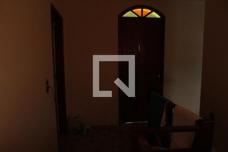 Casa à venda com 257m², 5 quartos e 5 vagascorredor