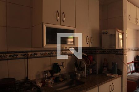 Casa à venda com 257m², 5 quartos e 5 vagascozinha