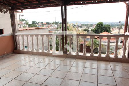 Casa à venda com 257m², 5 quartos e 5 vagasvaranda