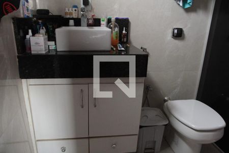 Casa à venda com 257m², 5 quartos e 5 vagasbanheiro da suite