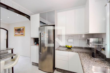 Casa à venda com 198m², 3 quartos e 5 vagas Casa à venda com 198m², 3 quartos e 5 vagasCozinha