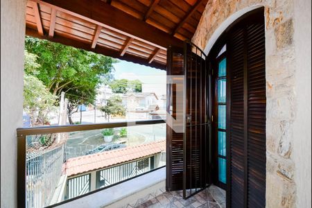 Casa à venda com 198m², 3 quartos e 5 vagas Casa à venda com 198m², 3 quartos e 5 vagasVaranda da Suíte