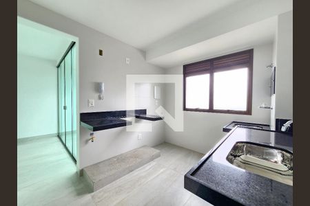 Apartamento à venda com 67m², 2 quartos e 2 vagasCozinha