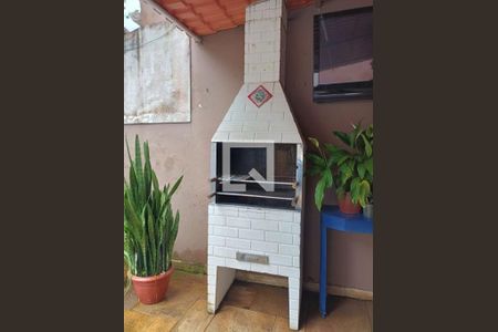 Casa à venda com 251m², 3 quartos e 4 vagas